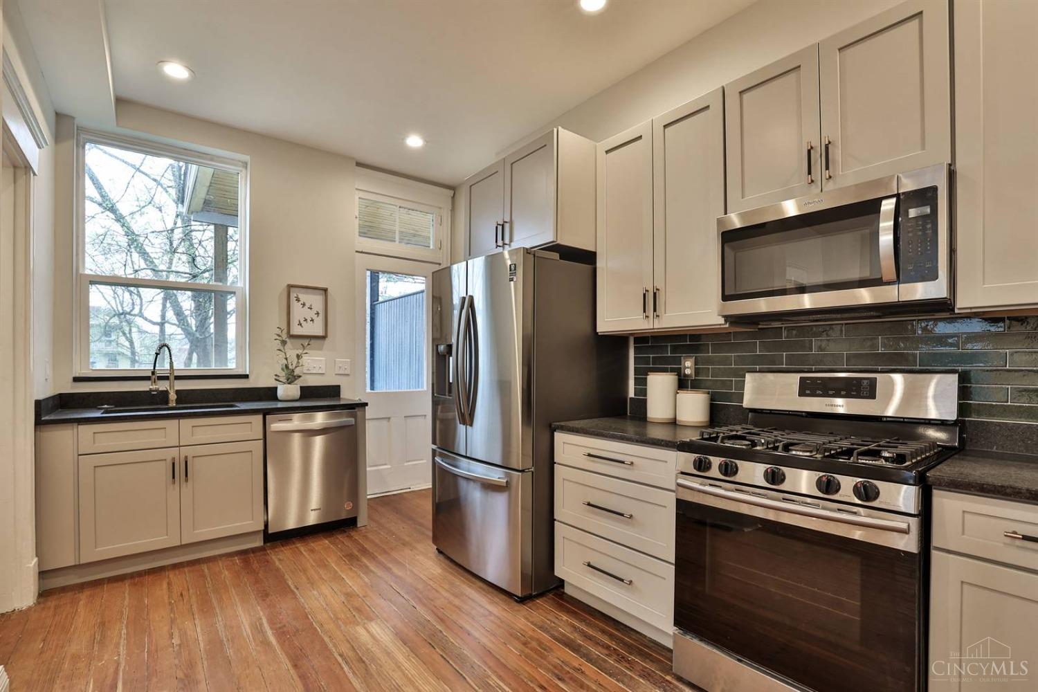 757 Mcmakin Avenue, Cincinnati, Ohio image 17