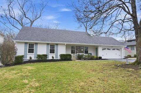 Photo of 8880 Raiders Run Road, Sycamore Township, OH 45236 (MLS # 1870296)