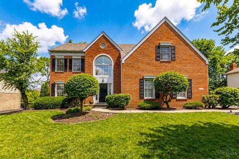 Homes For Sale - 8067 Hunters Ridge Drive<br/> Butler County, West Chester, OH 45069