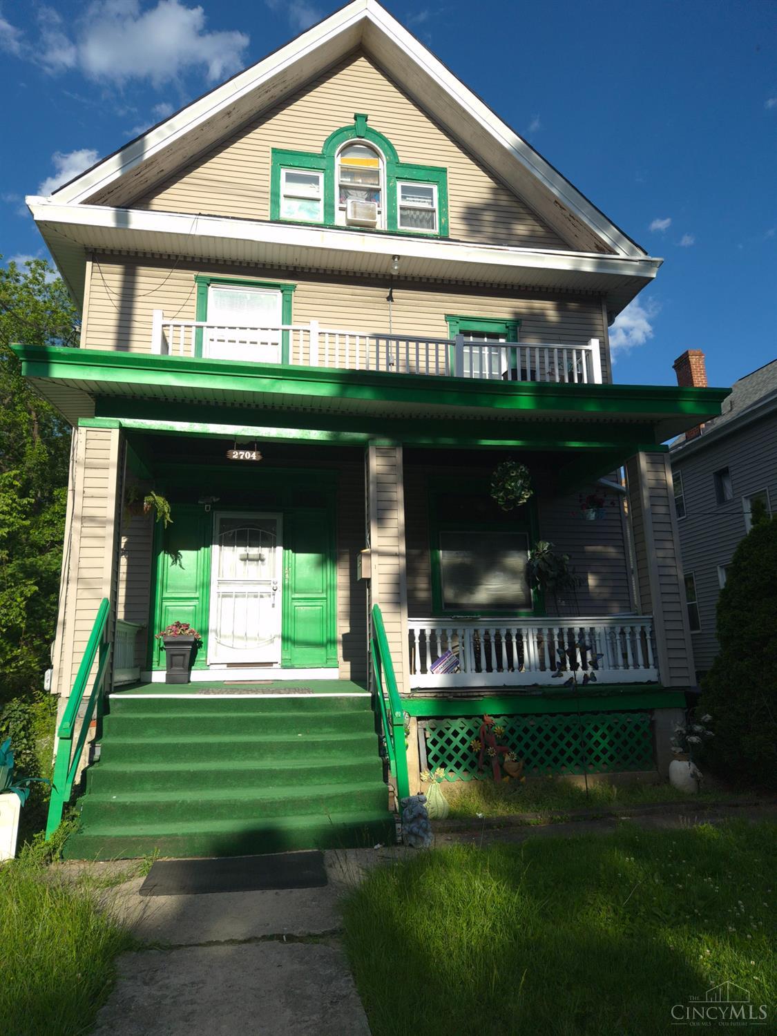 2704 Euclid Avenue
