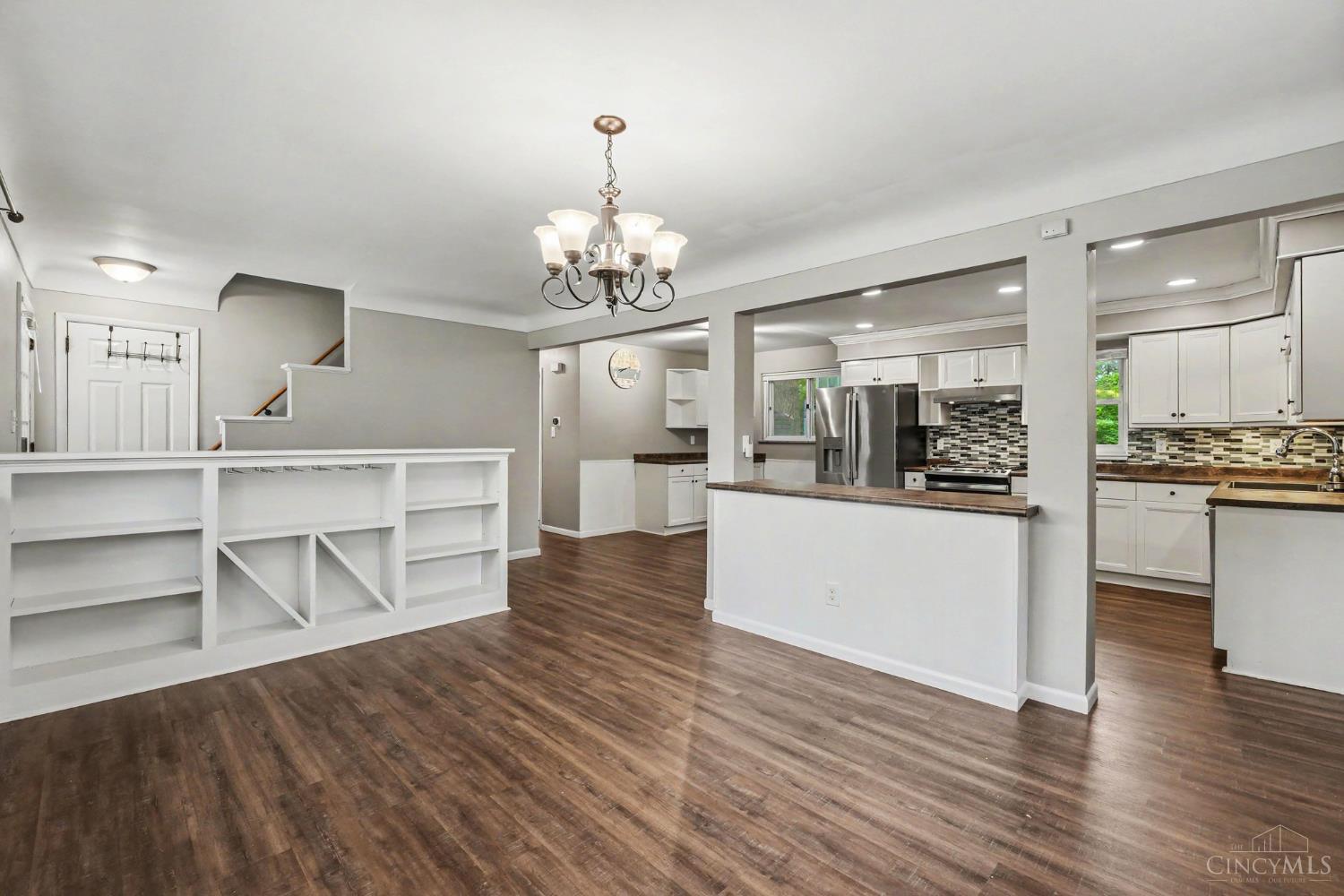 2041 Earlwood Court