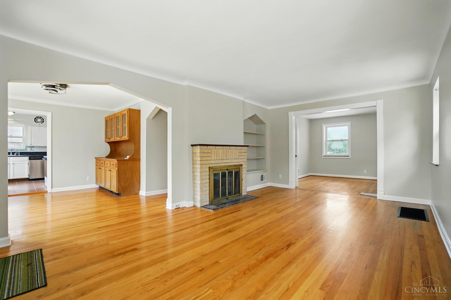 4273 Dartmouth Drive, Cincinnati, Ohio image 6