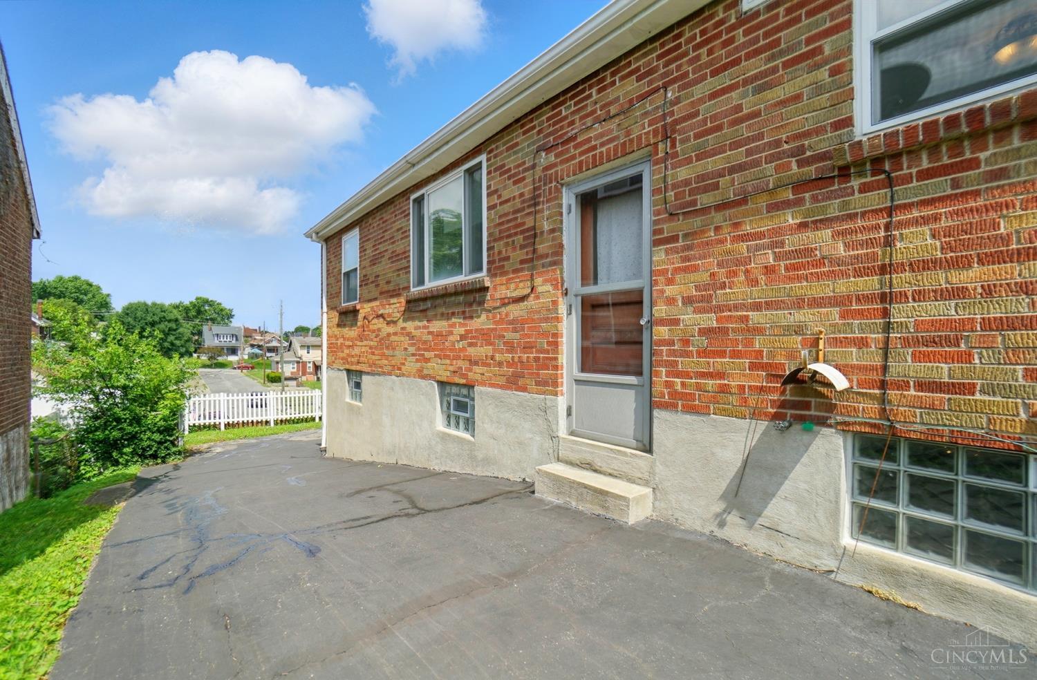 4273 Dartmouth Drive, Cincinnati, Ohio image 27