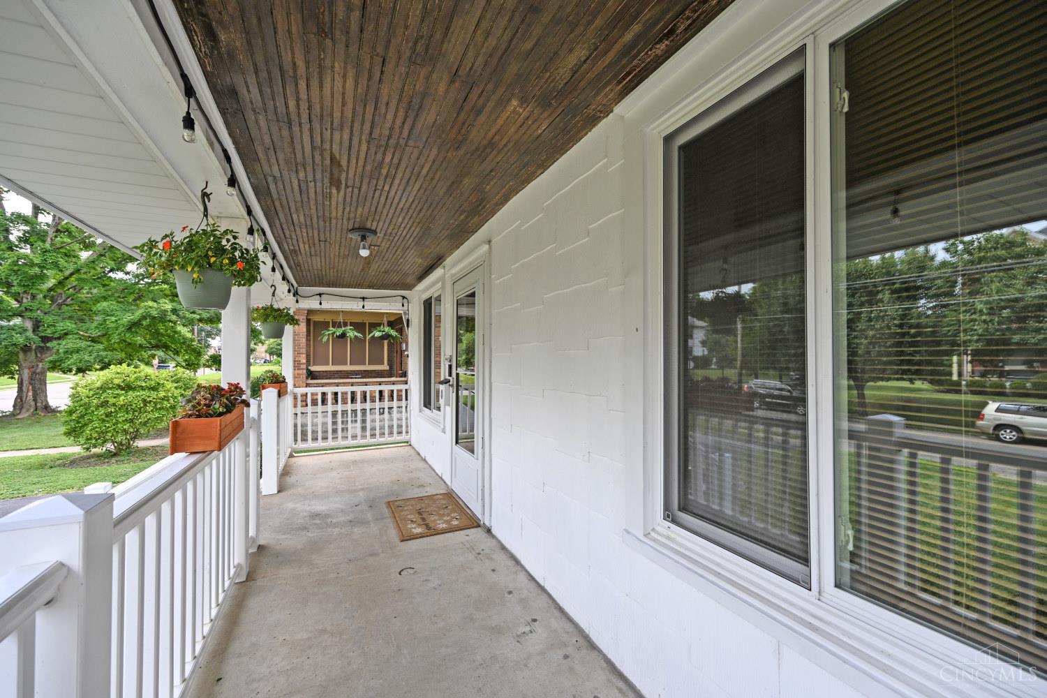 4403 Franklin Avenue