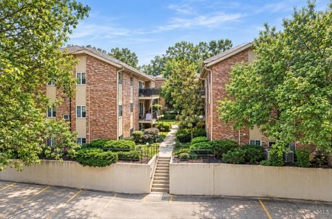 Condo For Sale - 3069 Alpine Ter #11<br/> Cincinnati, OH 45208