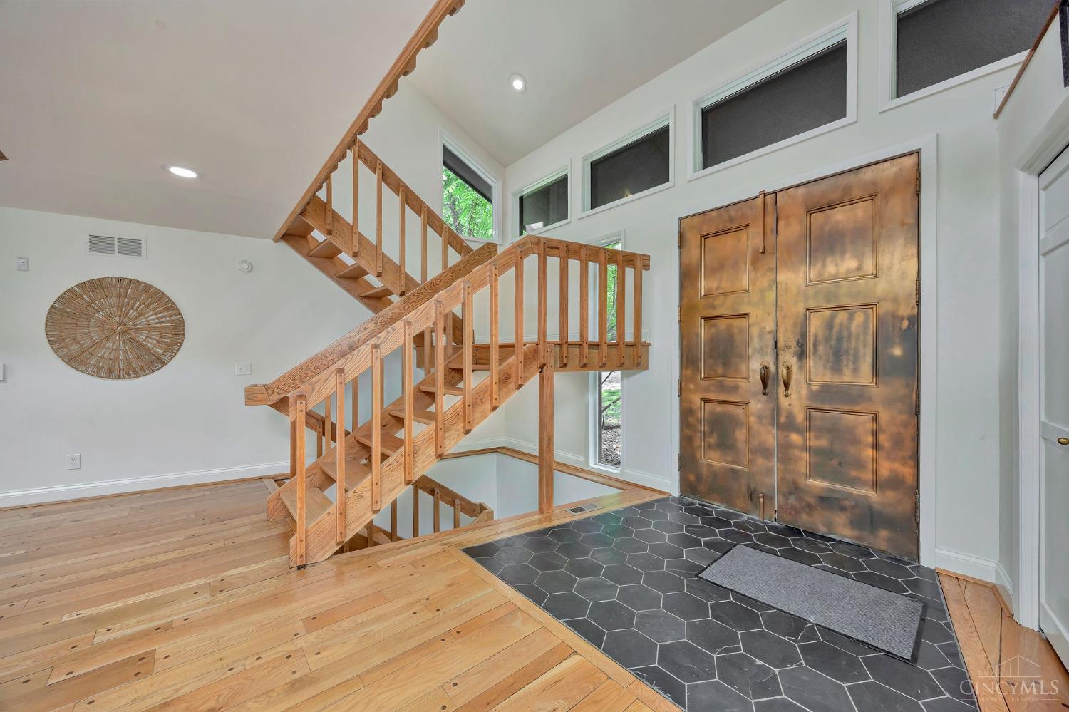 7708 Creekwood Lane