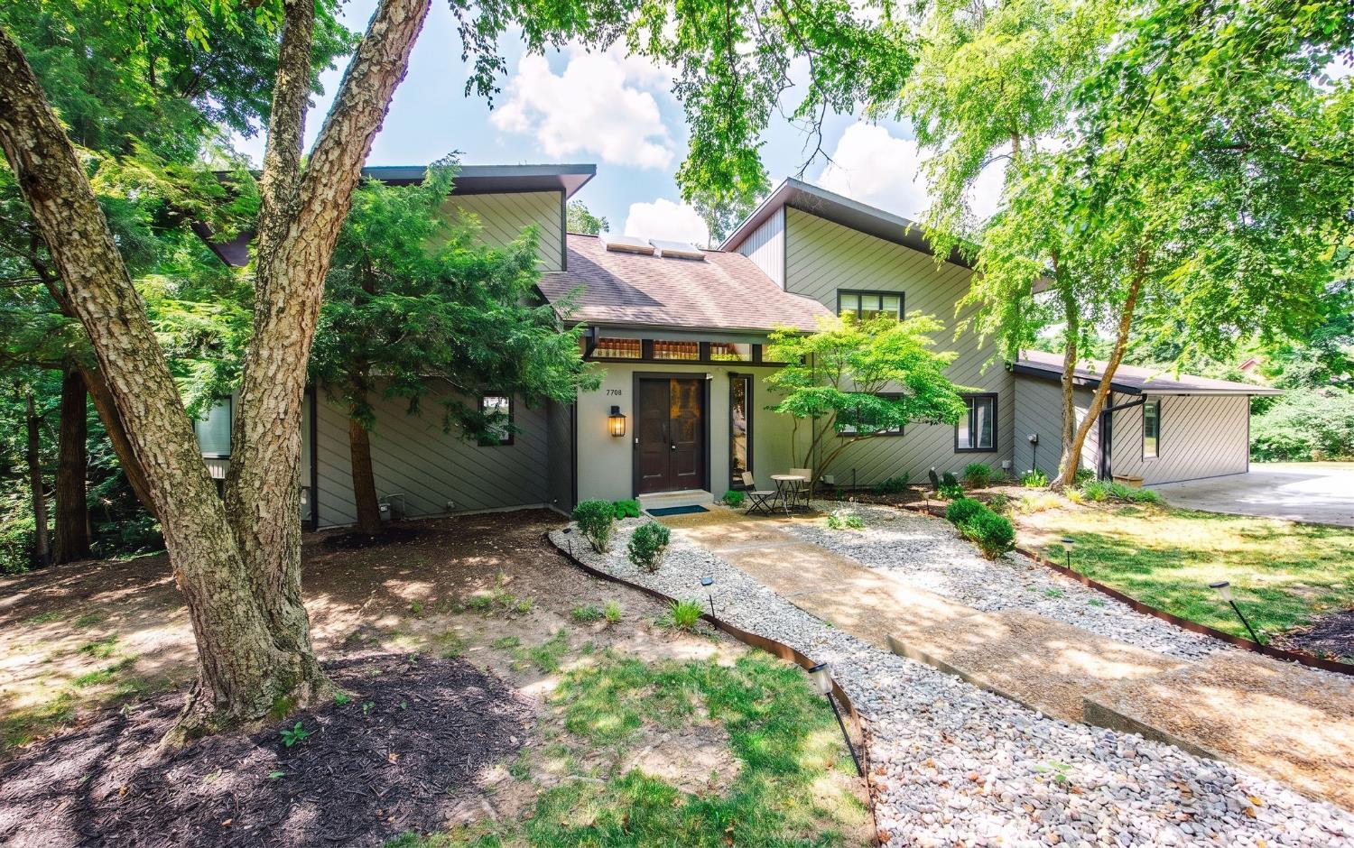 7708 Creekwood Lane