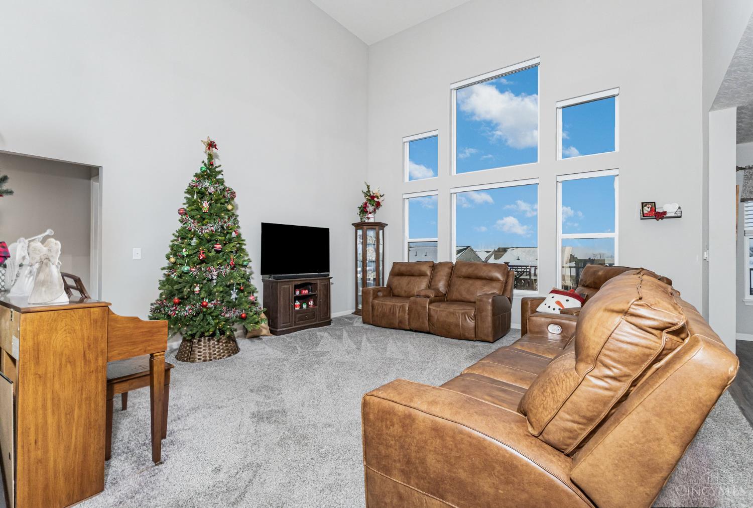 2850 Buckridge Drive