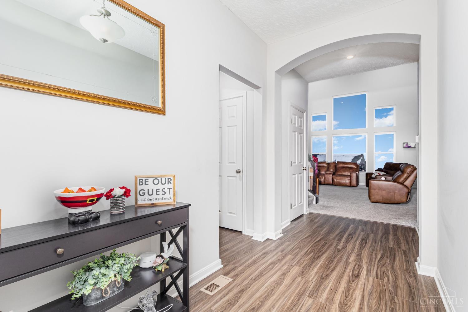 2850 Buckridge Drive