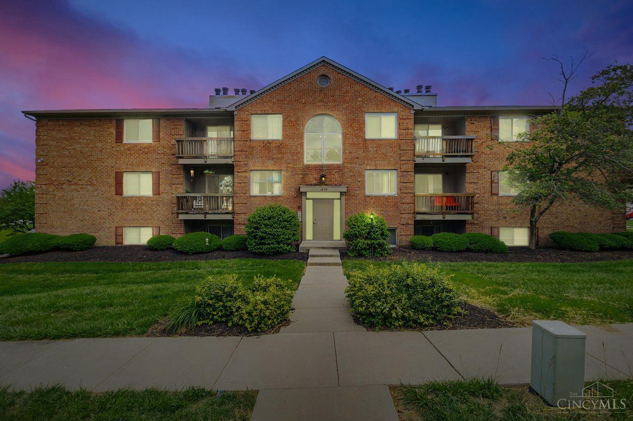 1635 Gelhot Drive #14, Fairfield, Ohio image 1