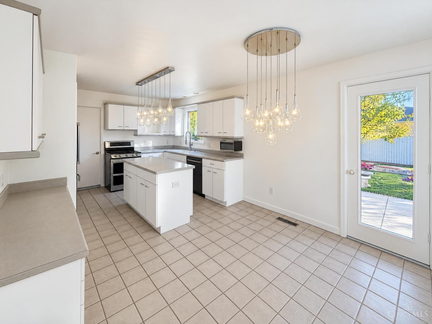 5 brookfeild Court