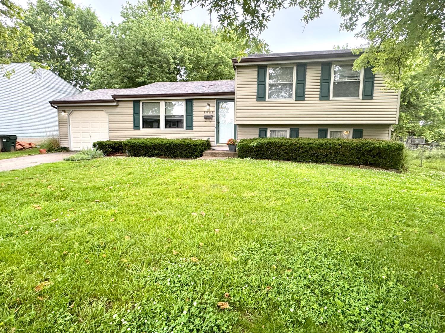 2922 Windsong Drive