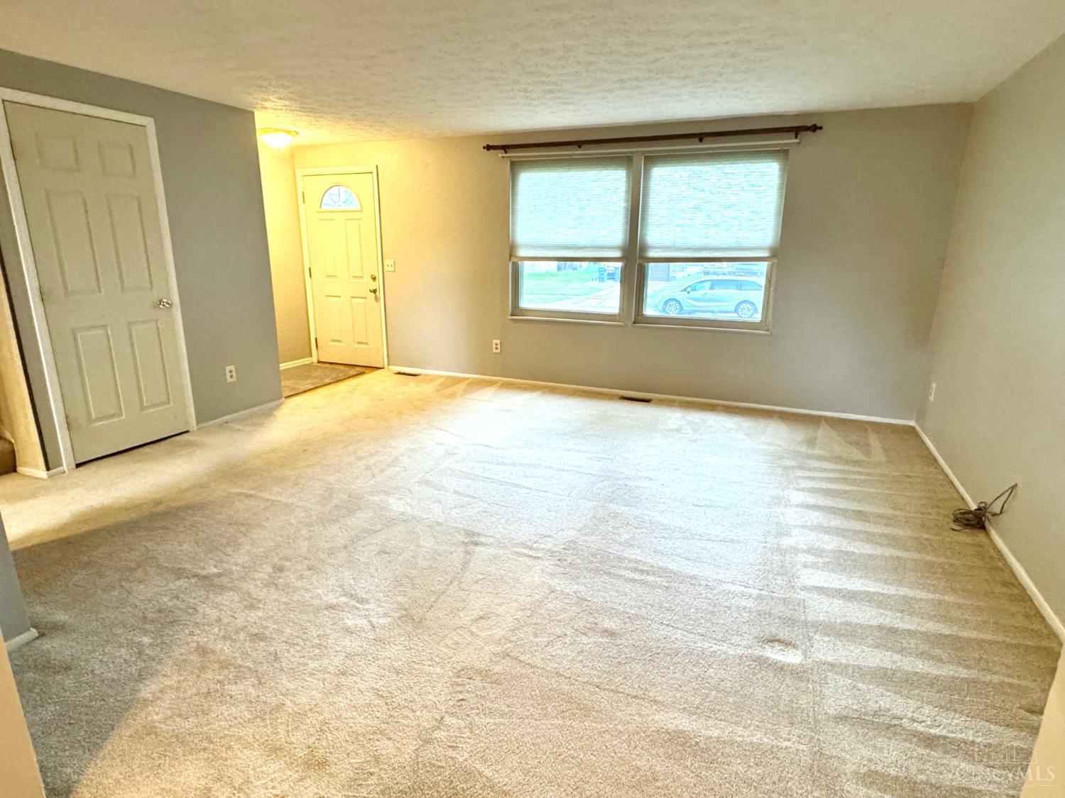 2922 Windsong Drive