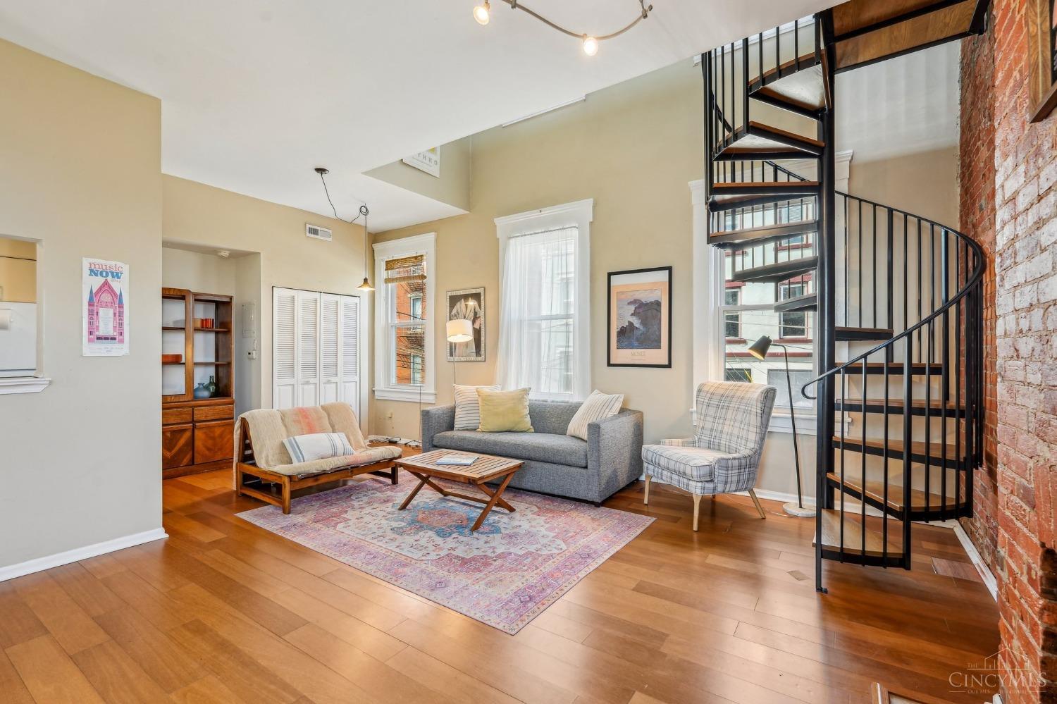 561 Milton Street #E, Cincinnati, Ohio image 8