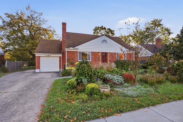 4116 LEFEVRE DR, DAYTON, OH 45429 - Image 89e4988c5d24bd232c86561a1f3d3f03/4098890941