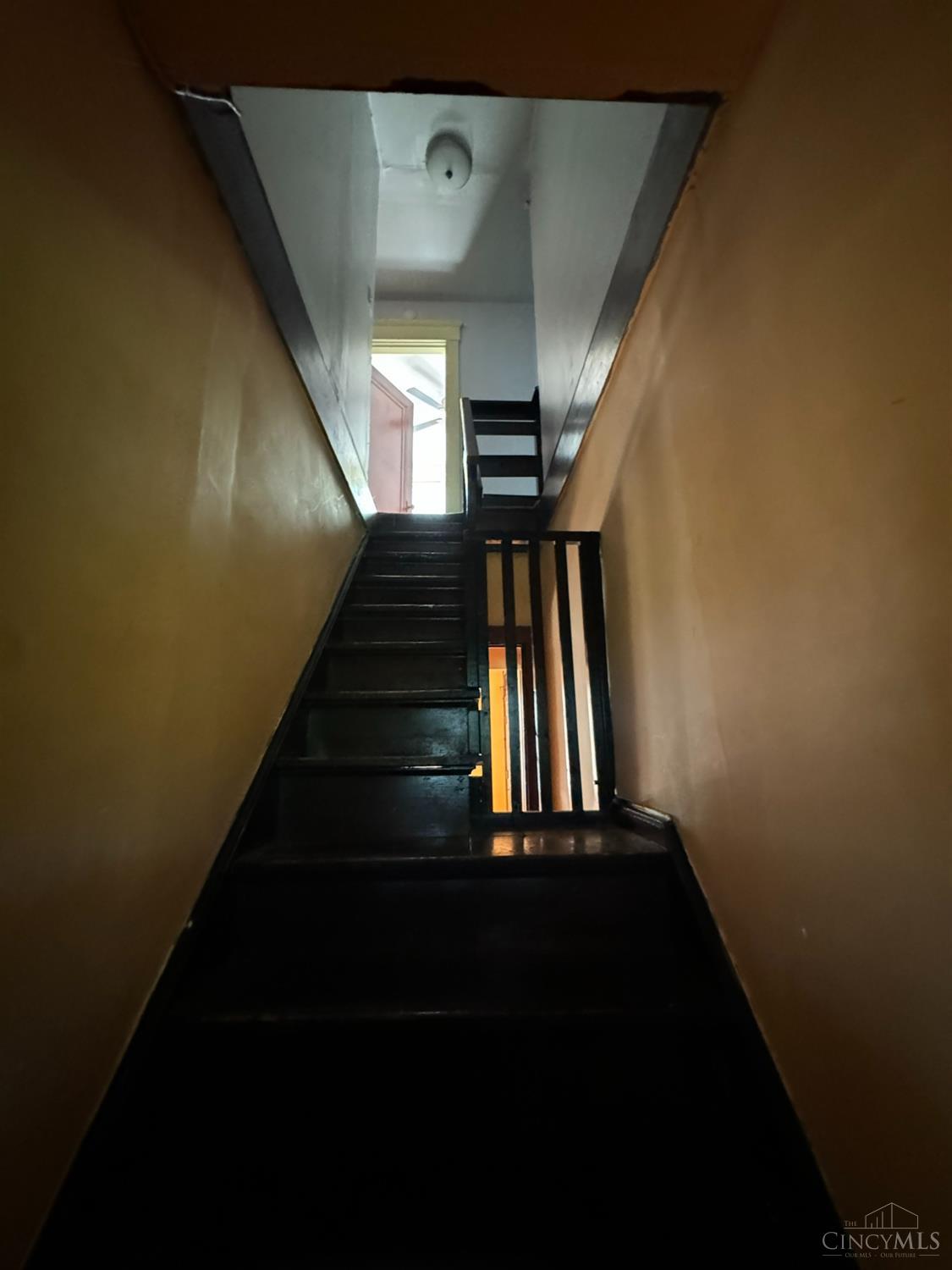 Cincinnati, Ohio 45225, United States, 2 Bedrooms Bedrooms, ,1 BathroomBathrooms,Residential,Active,237915