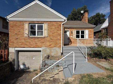 Photo of 3522 Rosecliff Drive, Cincinnati, OH 45205 (MLS # 1856488)