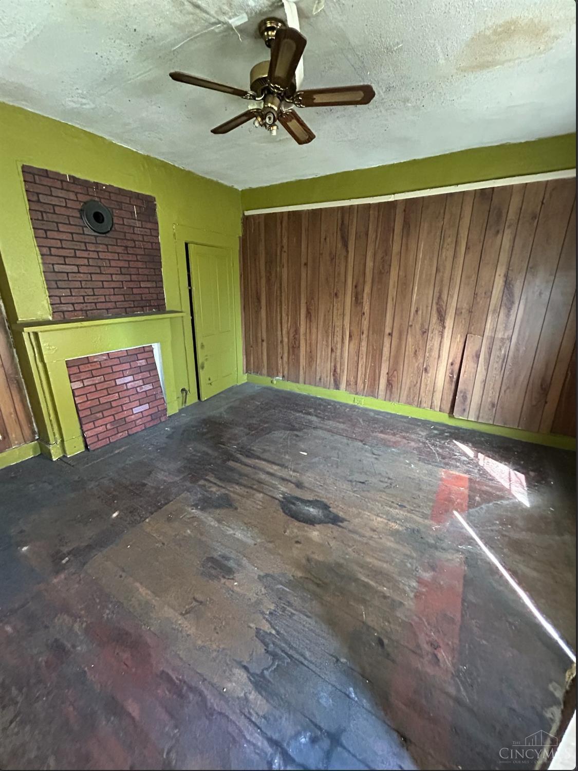 832 N Livingston Street