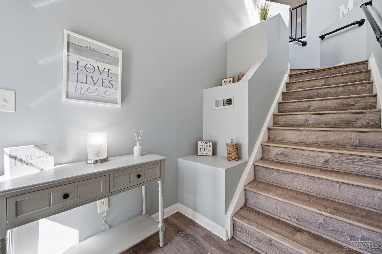 153 Timepiece Lane 7-301