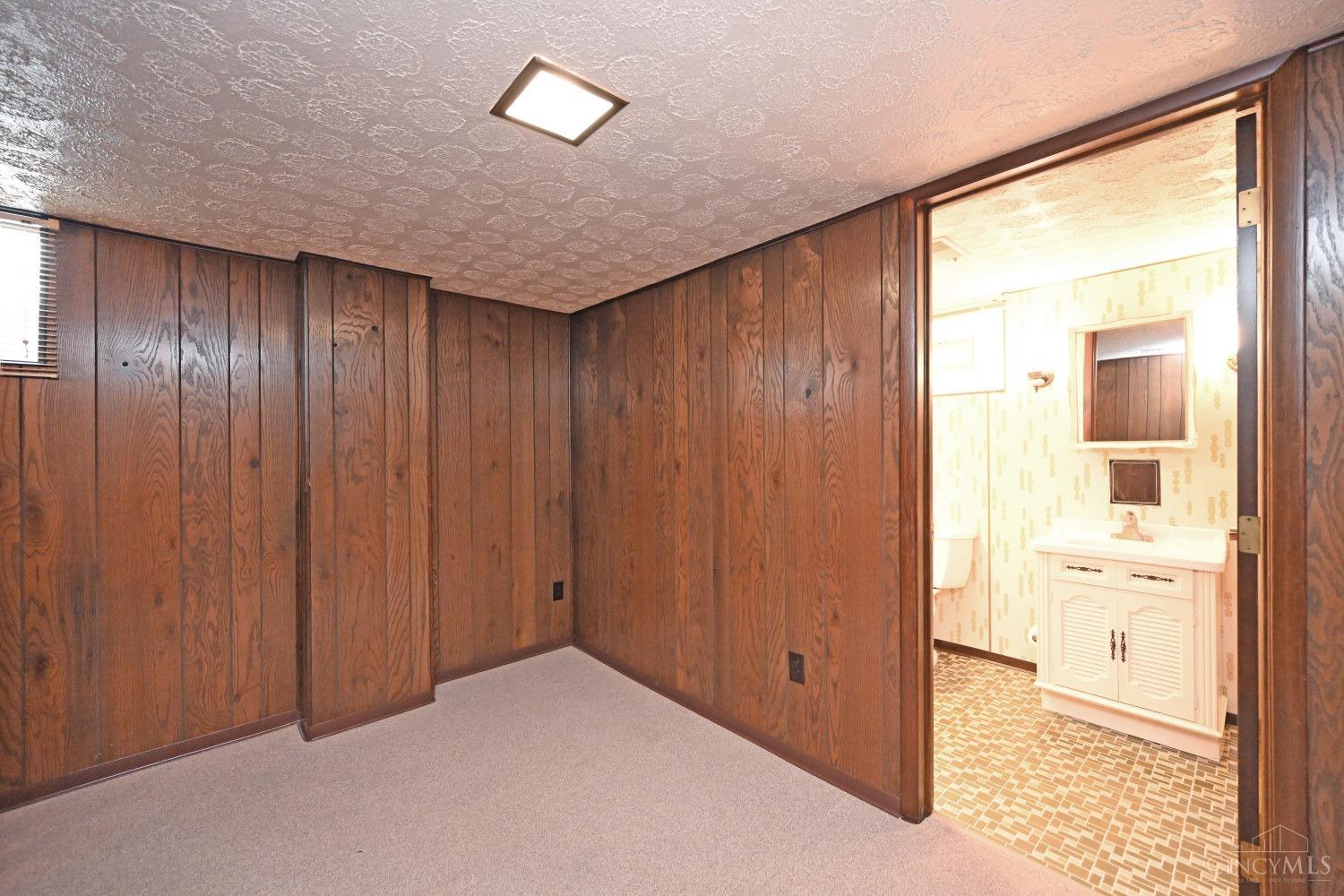 6680 Blue Rock Road, Colerain Twp, Ohio image 18