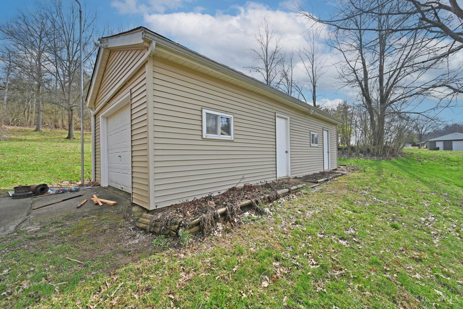 6680 Blue Rock Road, Colerain Twp, Ohio image 28
