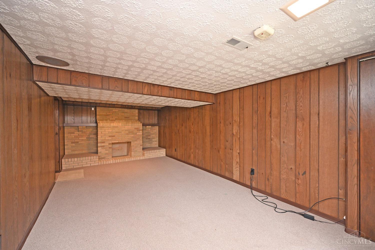 6680 Blue Rock Road, Colerain Twp, Ohio image 16
