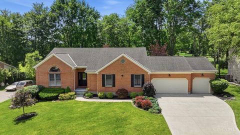 Homes For Sale - 7977 Eagleridge Drive<br/> West Chester, OH 45069