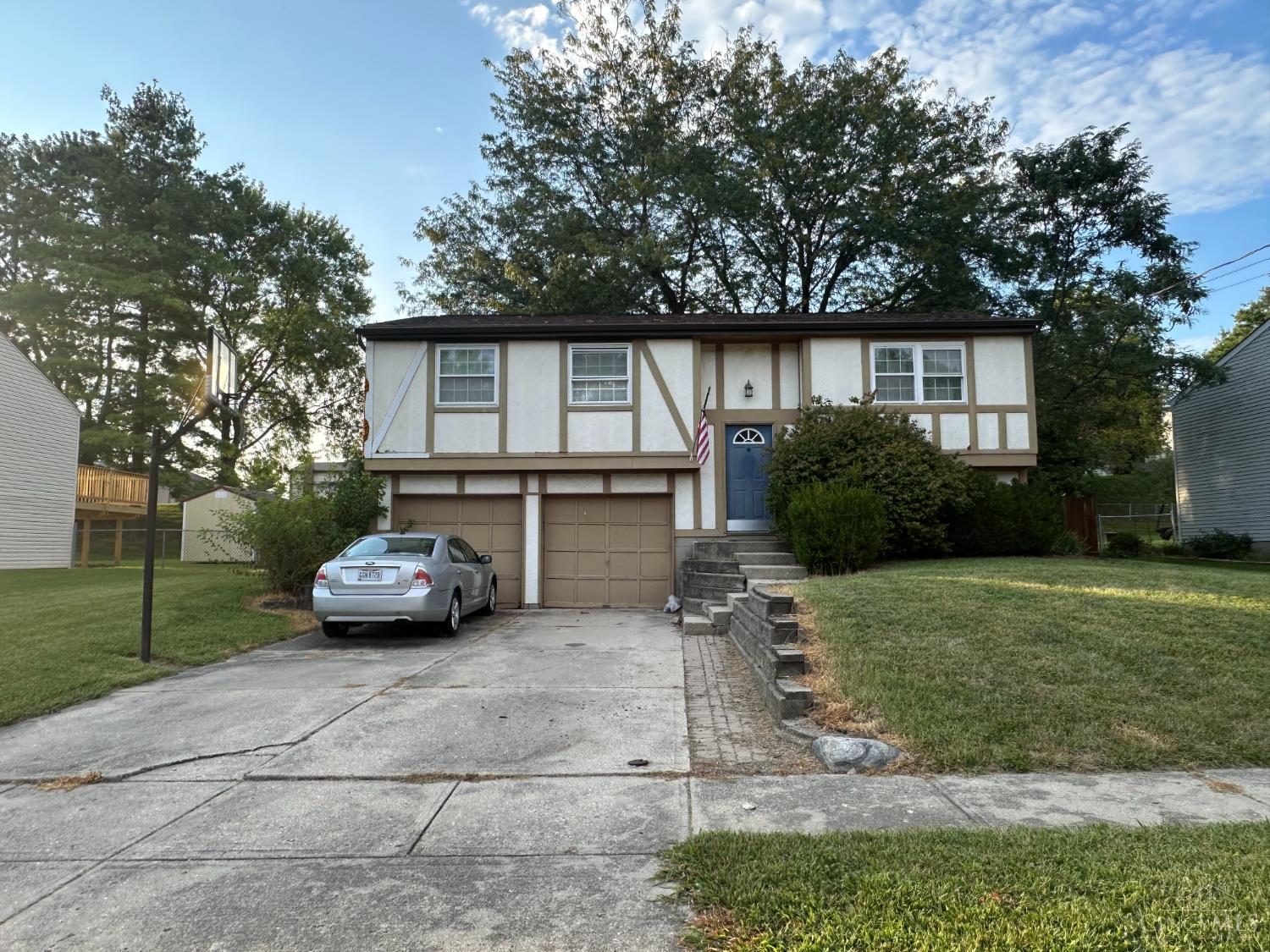 5739 Planet Drive
