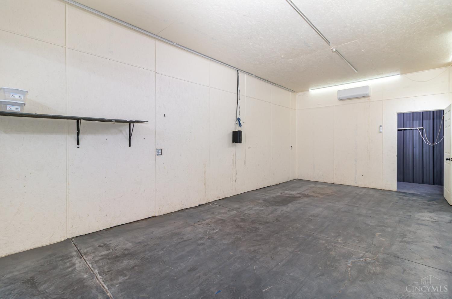 8285 Tri County Highway