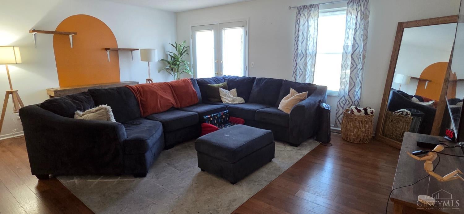 5638 Springdale Road 7