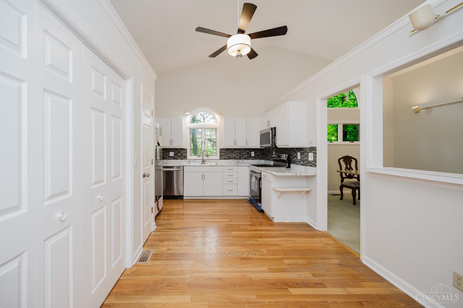 4823 Beechwood Lane, Middletown, Ohio image 11
