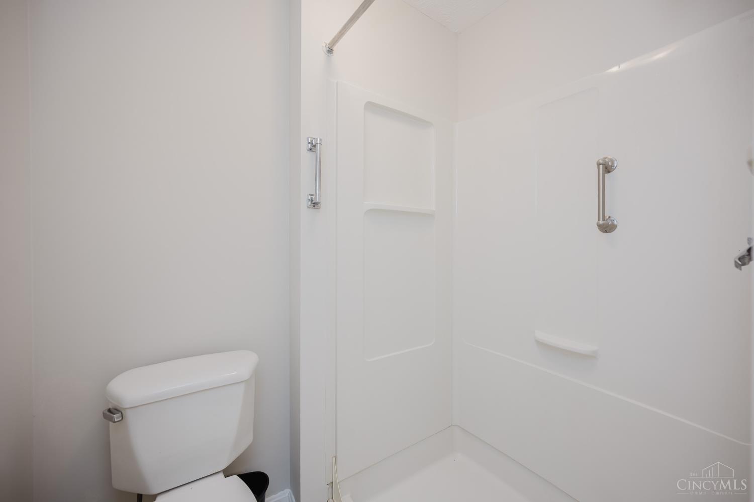 4823 Beechwood Lane, Middletown, Ohio image 28