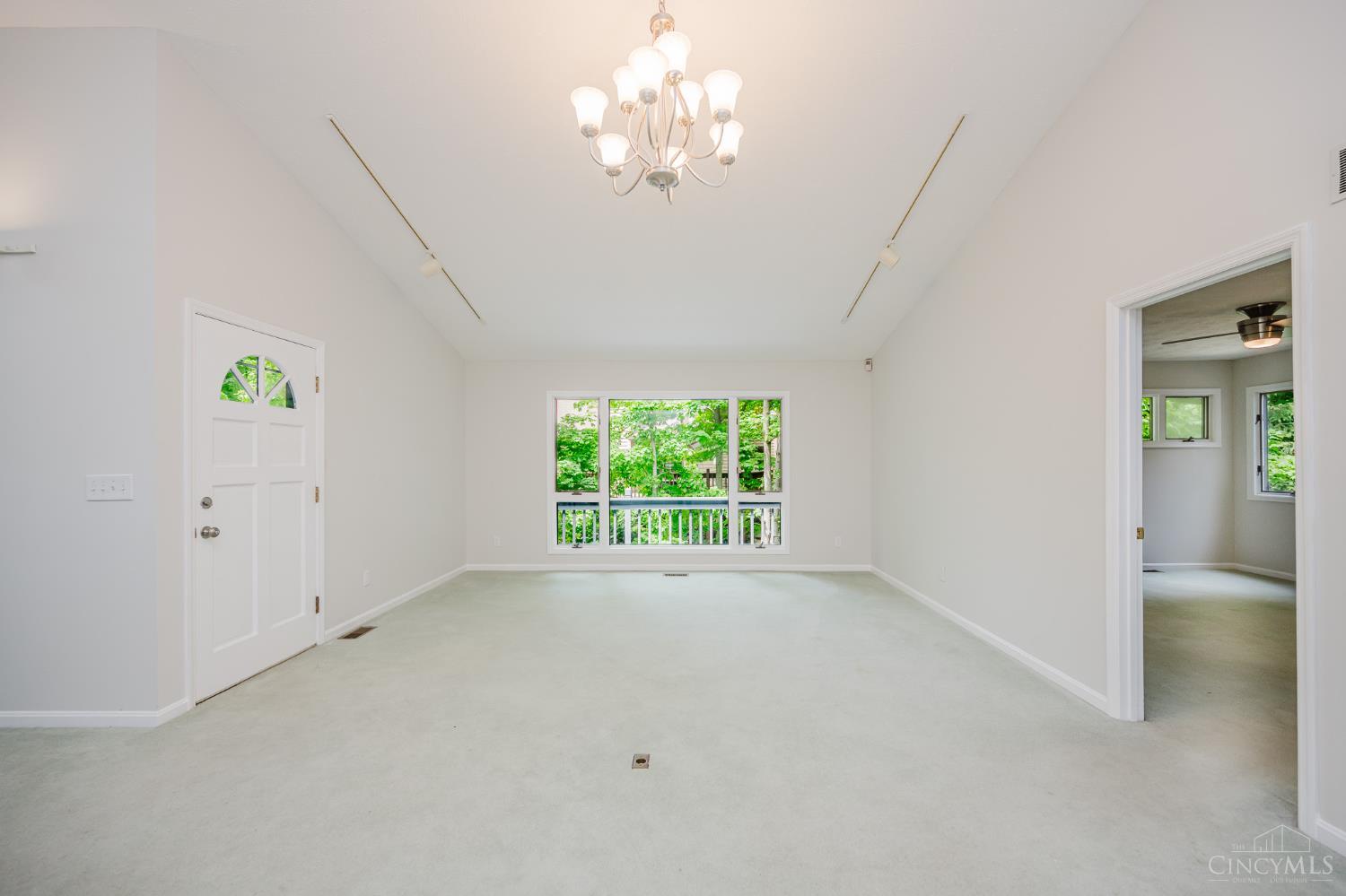4823 Beechwood Lane, Middletown, Ohio image 20