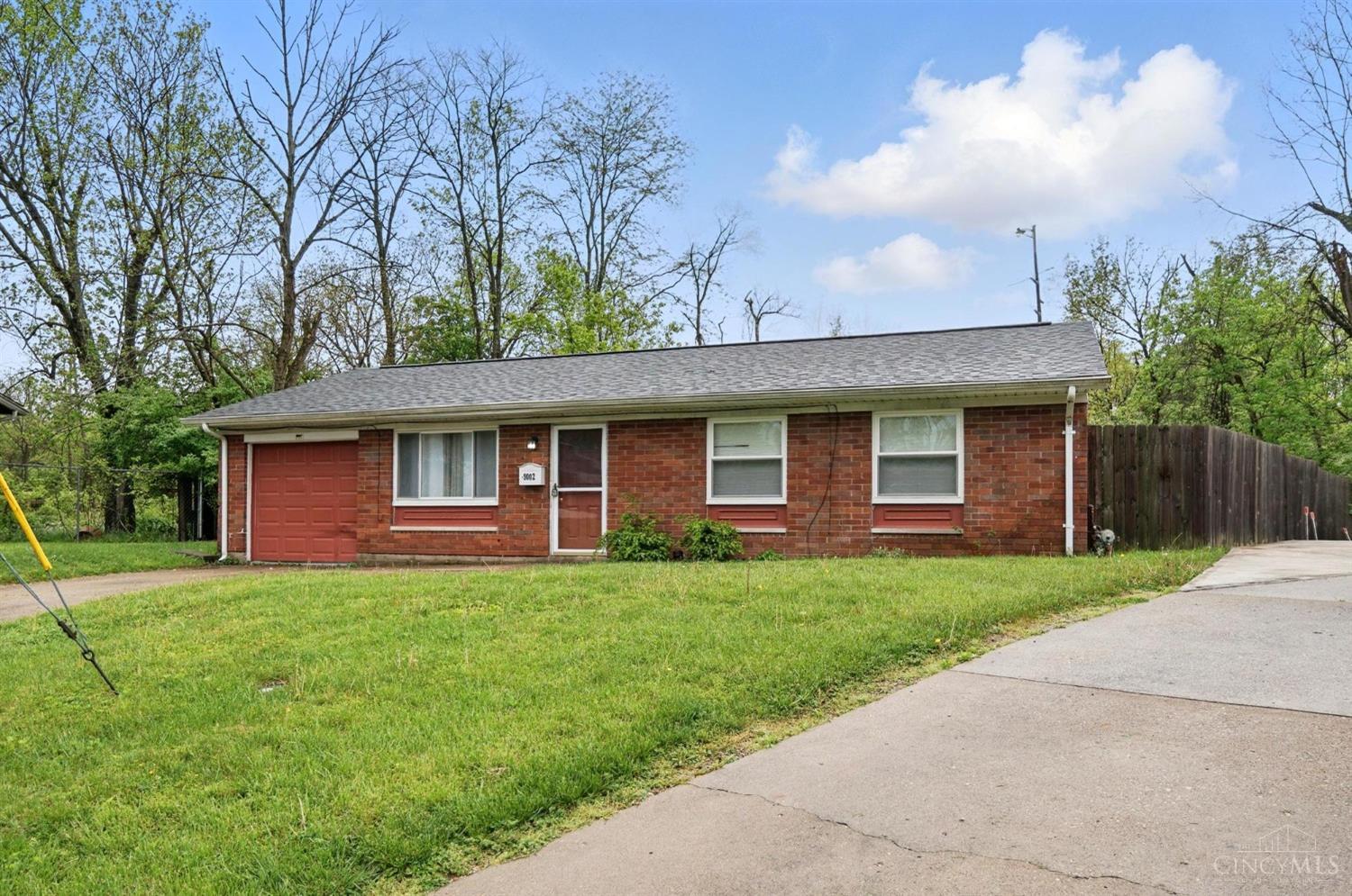 9002 Orangewood Drive, Colerain Twp, Ohio image 22