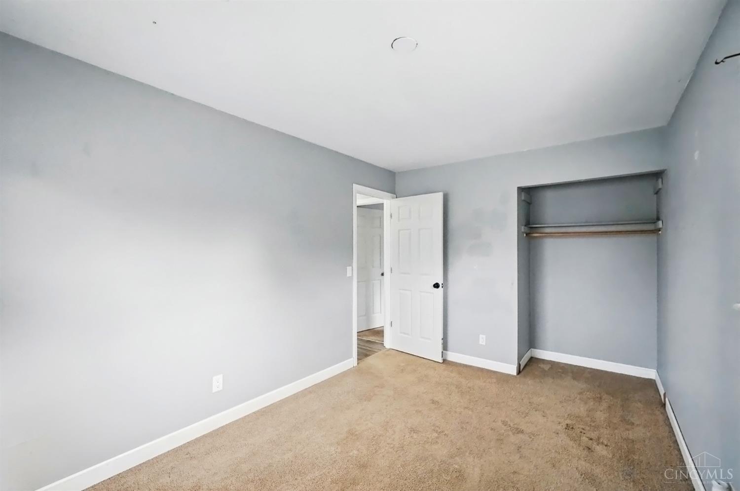 9002 Orangewood Drive, Colerain Twp, Ohio image 14