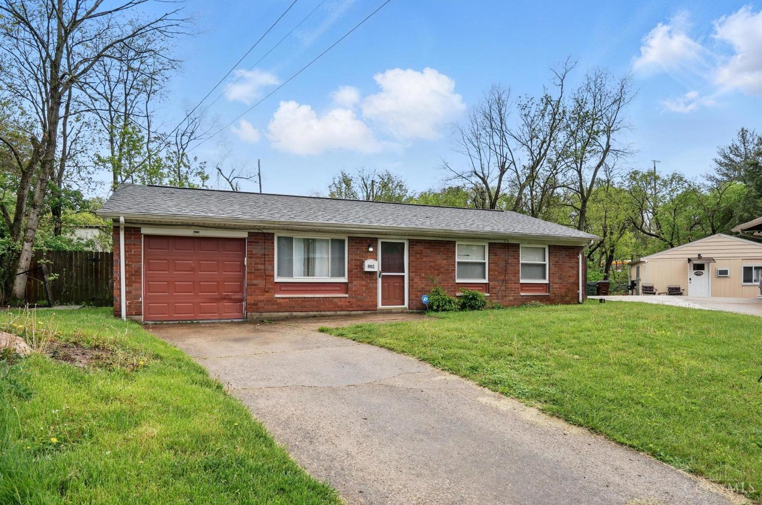 9002 Orangewood Drive, Colerain Twp, Ohio image 1