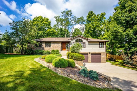 Photo of 5209 Oakhill Lane, Green Township, OH 45247 (MLS # 1889641)
