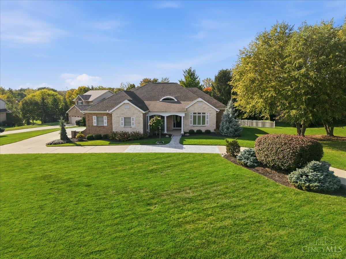 5541 Randy Drive