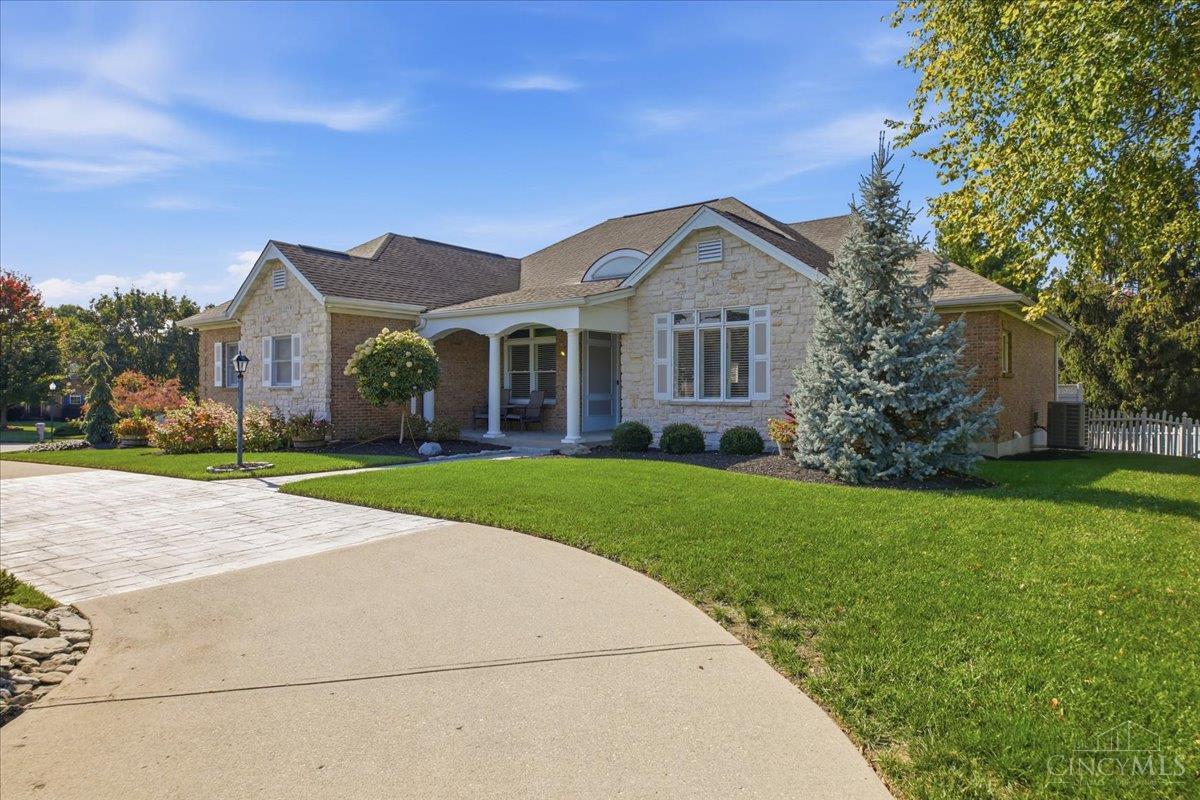 5541 Randy Drive