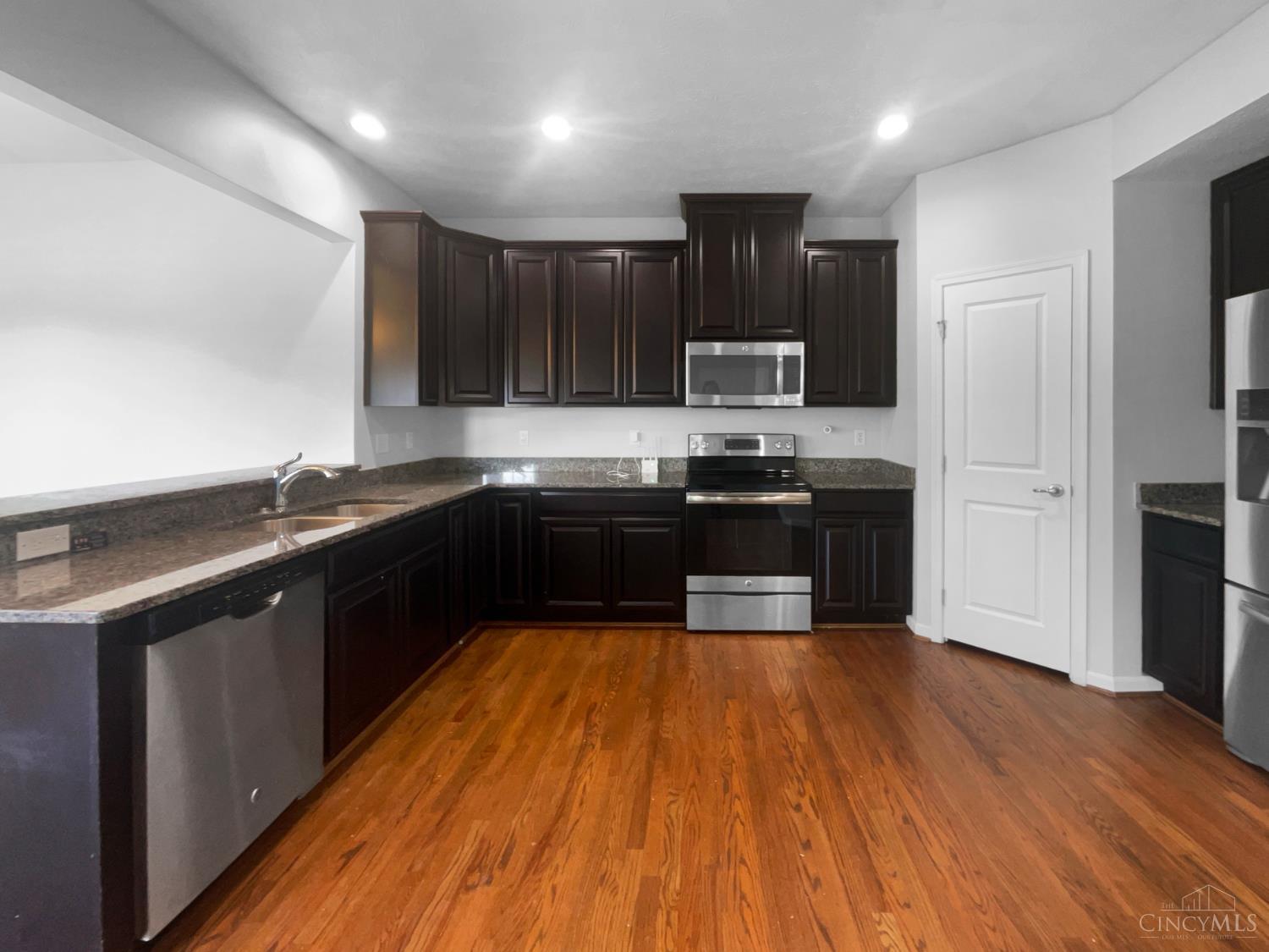 3965 Applegate Court