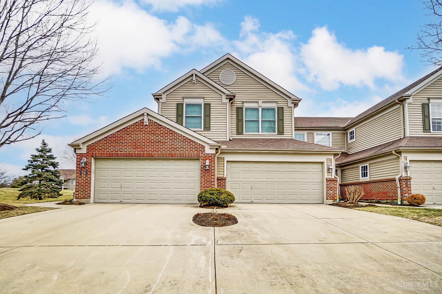6672 Adena Circle, Hamilton Twp, Ohio image 1