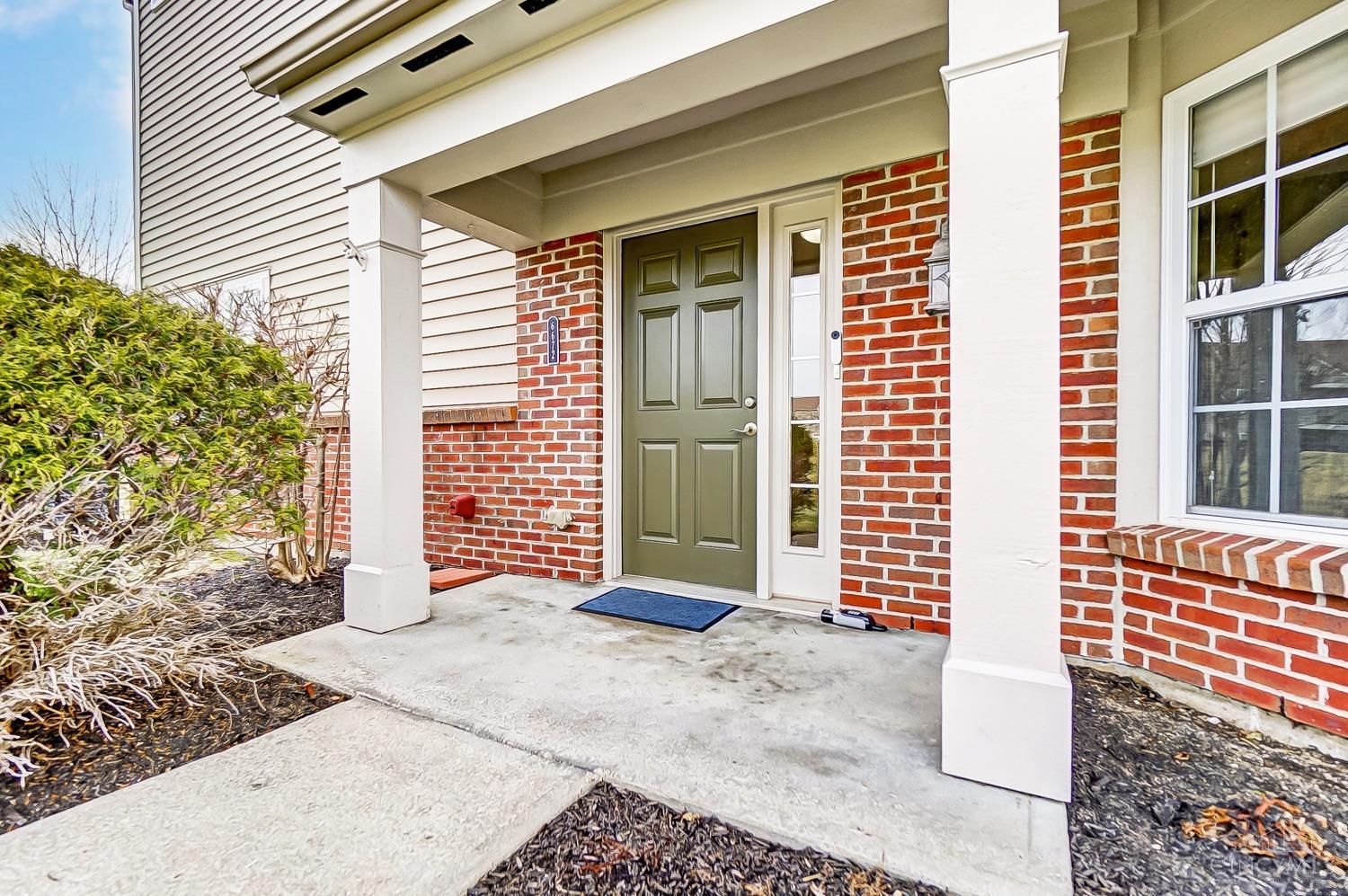 6672 Adena Circle, Hamilton Twp, Ohio image 4