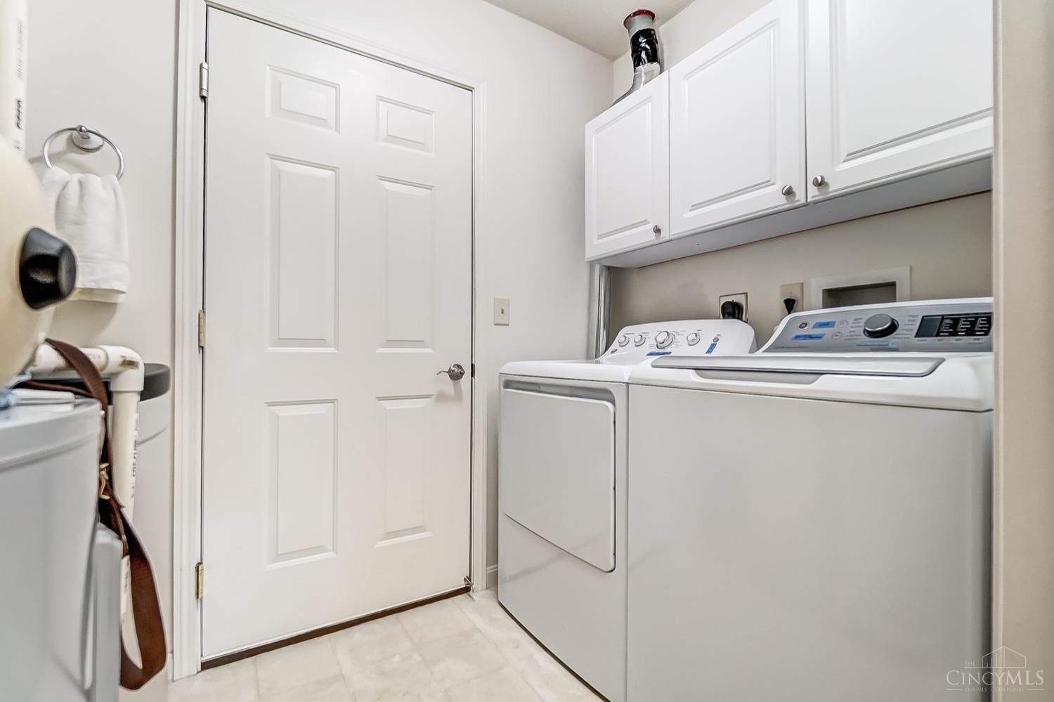 6672 Adena Circle, Hamilton Twp, Ohio image 32