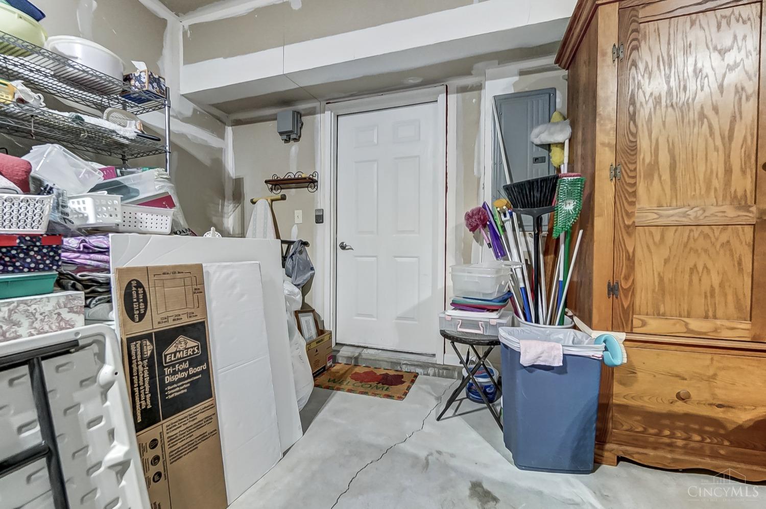 6672 Adena Circle, Hamilton Twp, Ohio image 39