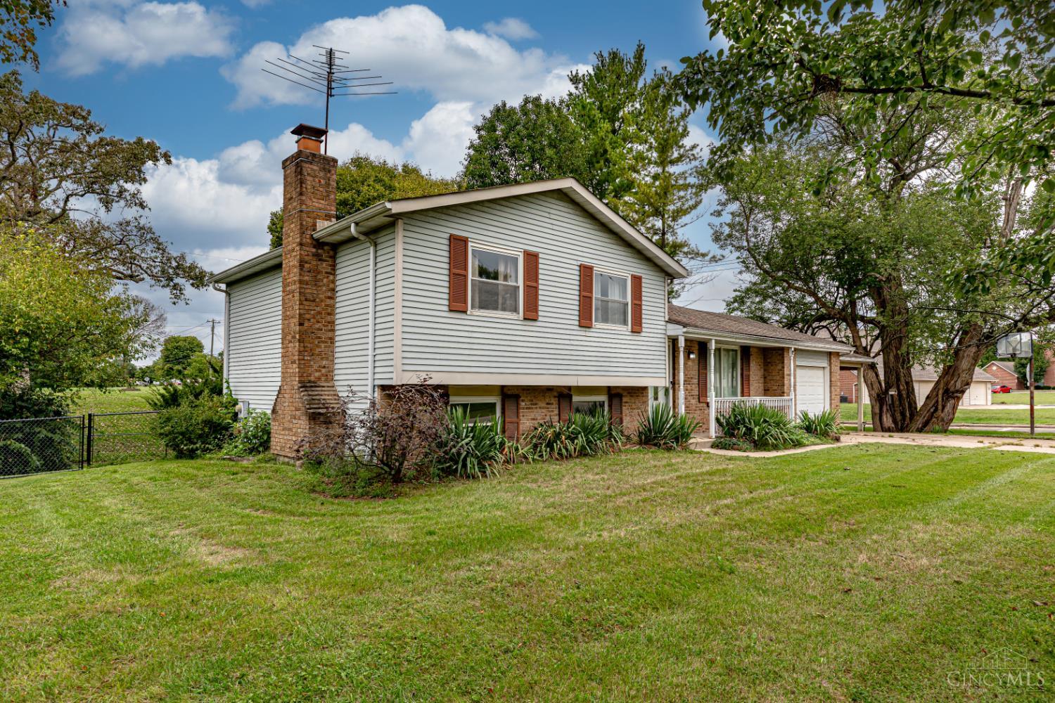 200 Westbrook Drive
