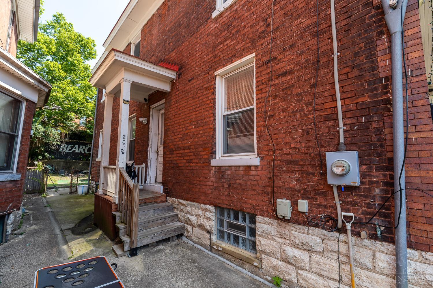 208 Bosley Street