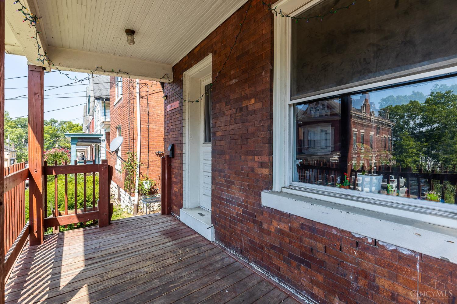 208 Bosley Street