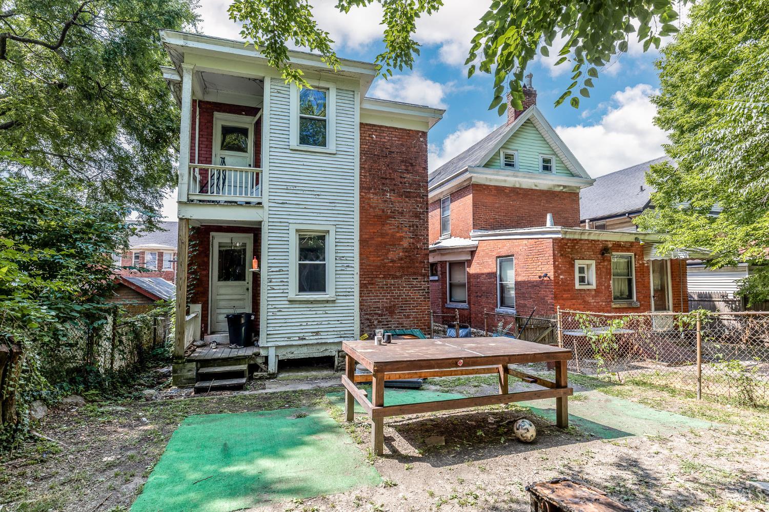 208 Bosley Street