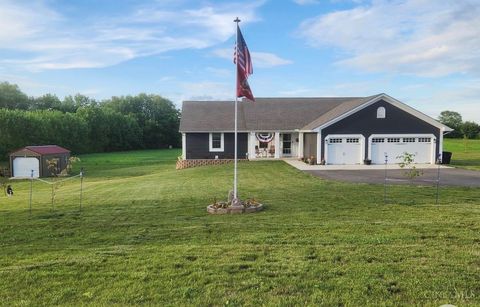 Photo of 1727 Stingley Road, Chester Township, OH 45177 (MLS # 1869482)