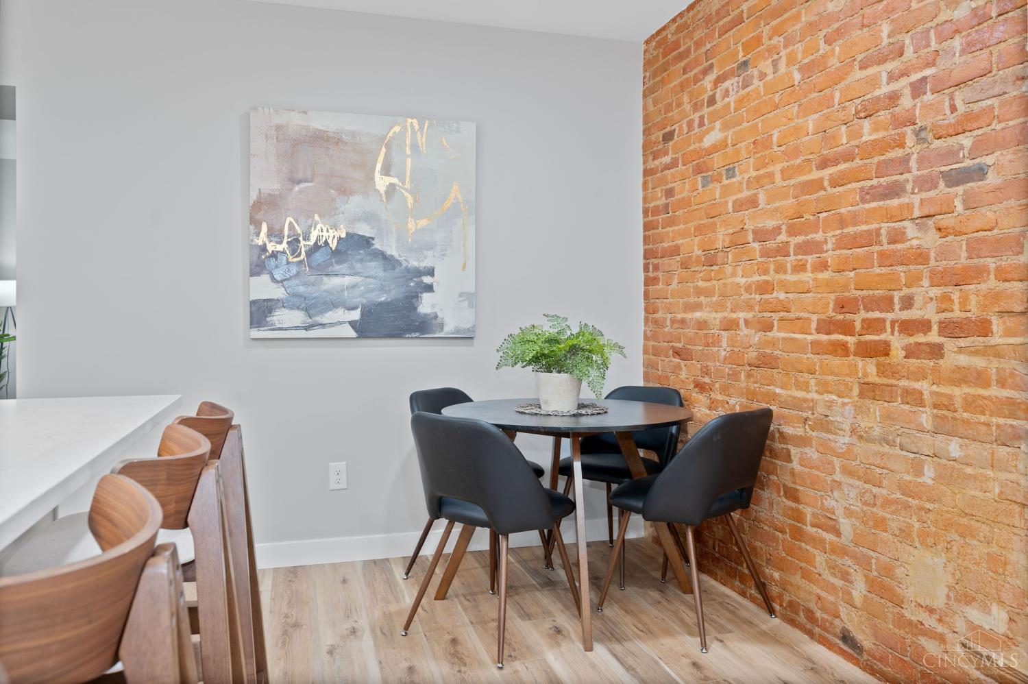 6740 Hurd Avenue, Cincinnati, Ohio image 15